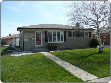 House, Land Contracts in Fraser, MI House, Land Contracts in Fraser, MI